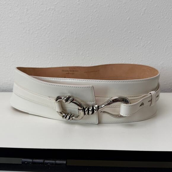 Alexander McQueen Ivory Calf Leather Wide Hook Waist Belt main image 10